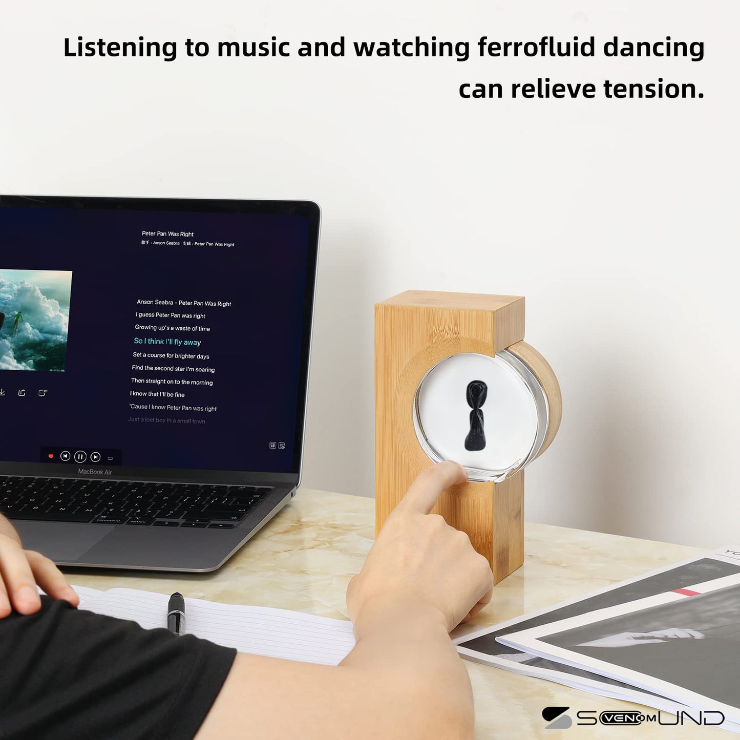 Dancing Ferrofluid with Music Rhythm, Ferrofluid Speaker Music Mate, Symbiote in a Bottle, Ferrofluid Display Lamp, Magnet Liquid Toy, Desktop Decor, Teenager Gifts